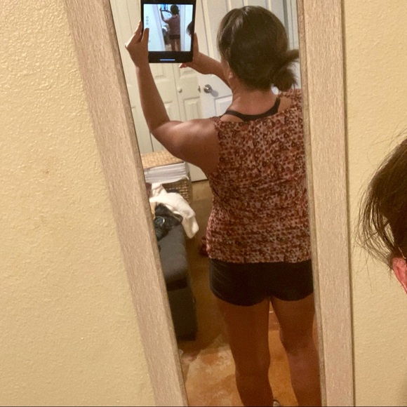 NEW LISTING‼️ VERTIGO Tank NWT $140 - Picture 2 of 8